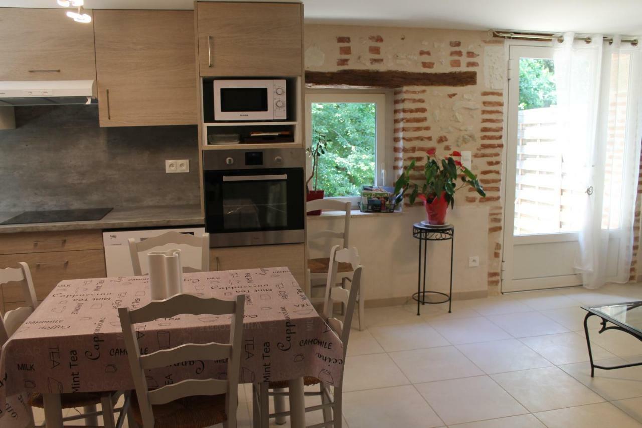 Gites Clodeguy No 2 Saint-Sylvestre-sur-Lot Екстериор снимка