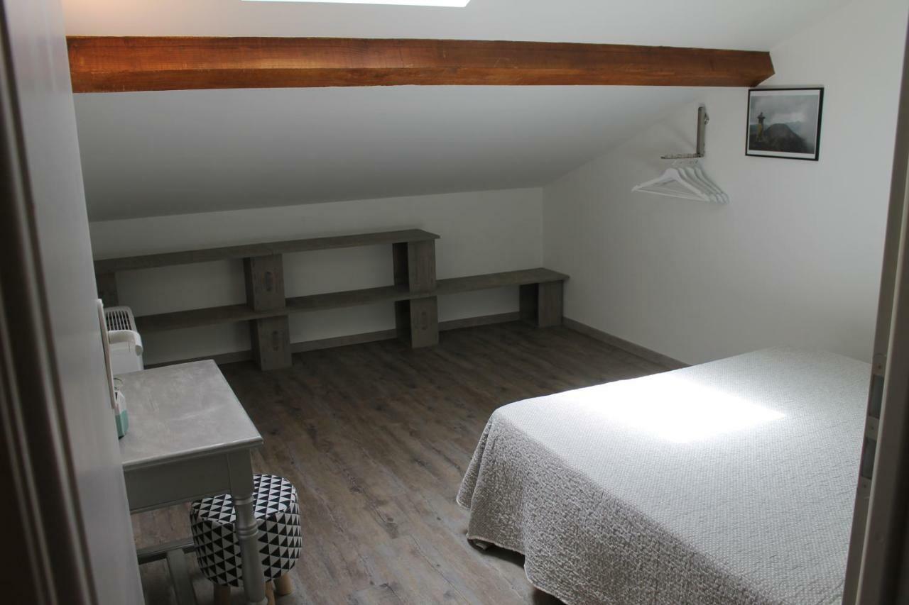 Gites Clodeguy No 2 Saint-Sylvestre-sur-Lot Екстериор снимка